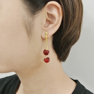Plus Vendome チェリー プチ イヤリング