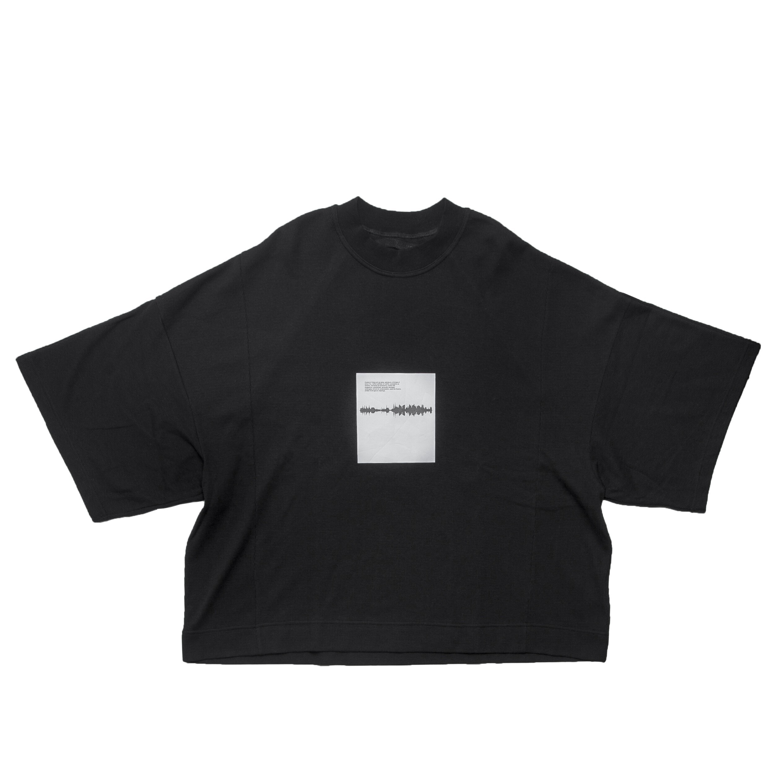 JULIUS Shapednoise ボックス Tシャツ