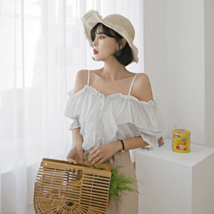 MERONGSHOP ロマンフリルオフショルダーブラウス