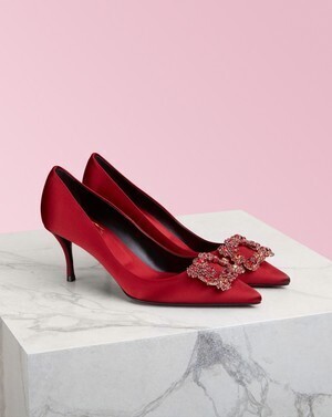 Roger Vivier シルク フラワー ストラス パンプス