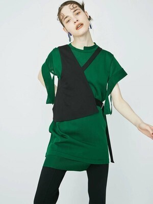 UN3D. ASYMME SLD VEST