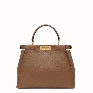 FENDI ミディアム ピーカブー アイコニック