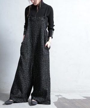 antiqua 柄サロペット
