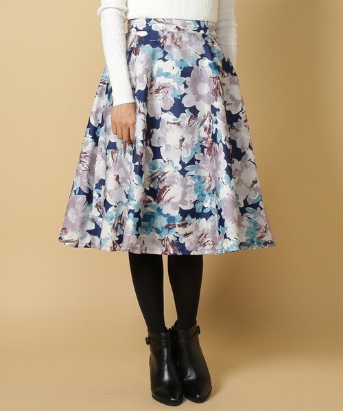 And Couture ３Dぼかしフラワースカート
