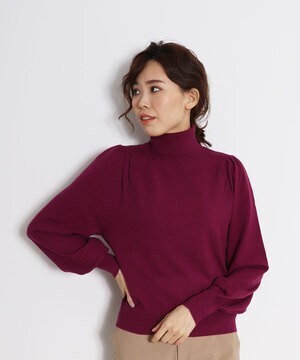 RACEA タートルネックバルーン袖プルオーバー