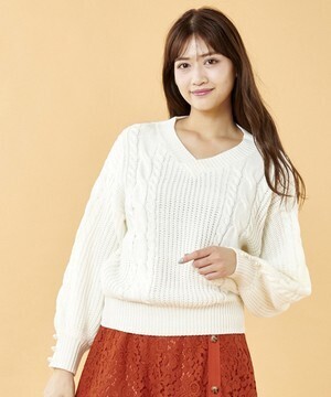 PATTERN fiona ケーブルざっくりプルオーバー