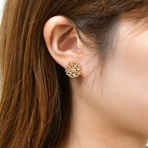 Grosse Crystal Snow プチピアス ゴールド