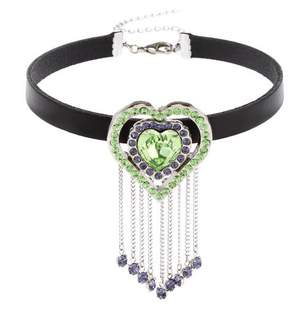 PAMEO POSE Whitchs Heart Choker
