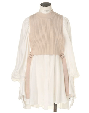 UN3D. SHORT VEST LAYERED SH