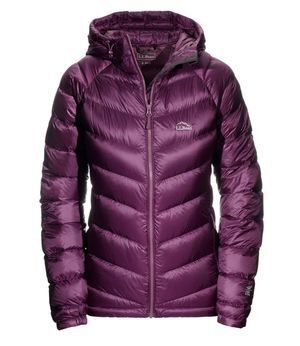 L.L.Bean Women’s Ultralight 850 Down Hooded Jacket
