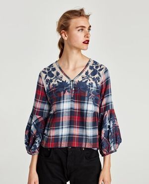 ZARA 刺繍ブラウス