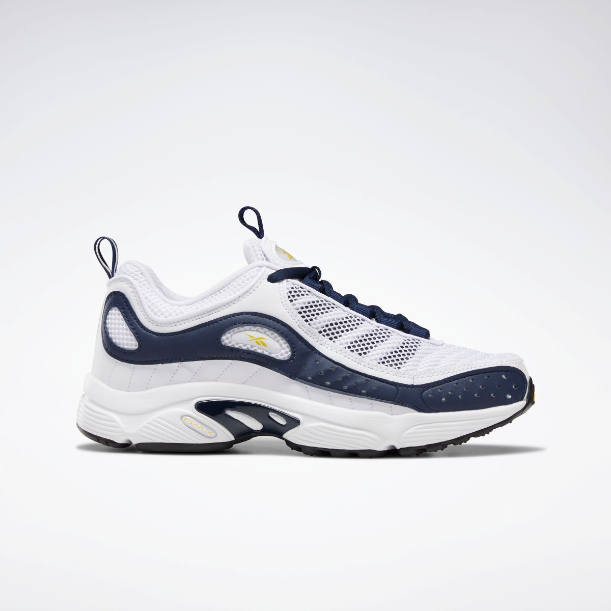 Reebok デイトナ ディーエムエックス