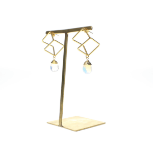 Brooklyn Charm ムーンストーン キューブフレームキャッチピアス(BCER0264)