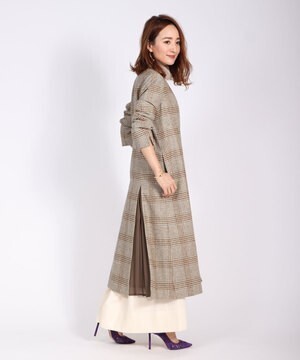 RACEA バックプリーツノーカラーチェックコート