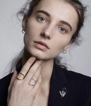 IRIS47 curving ring