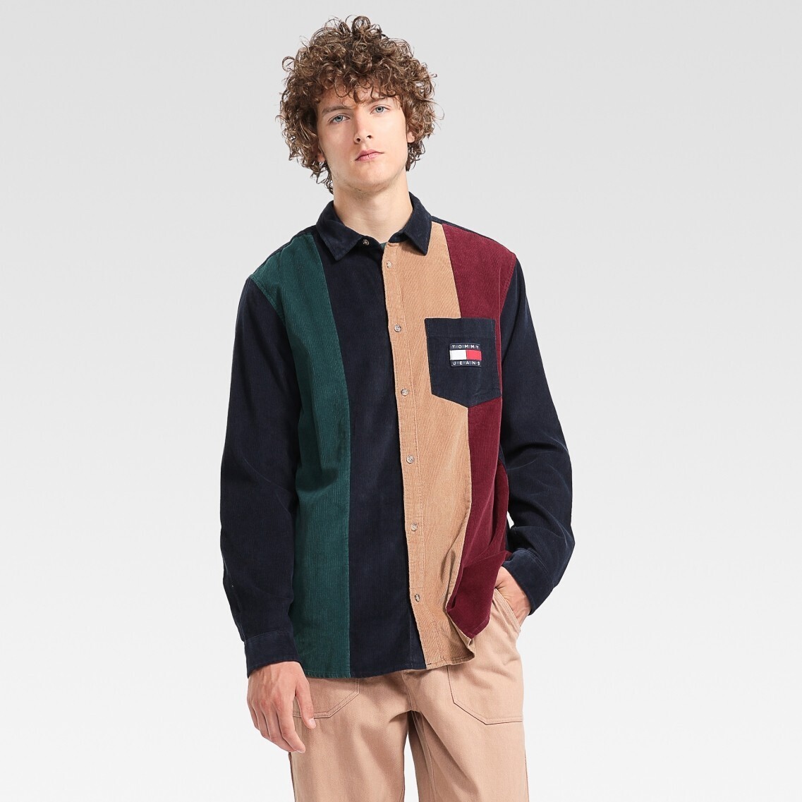 TOMMY JEANS コーデュロイカラーブロックシャツ