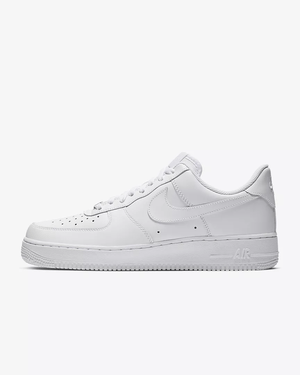 NIKE エア フォース 1 ’07