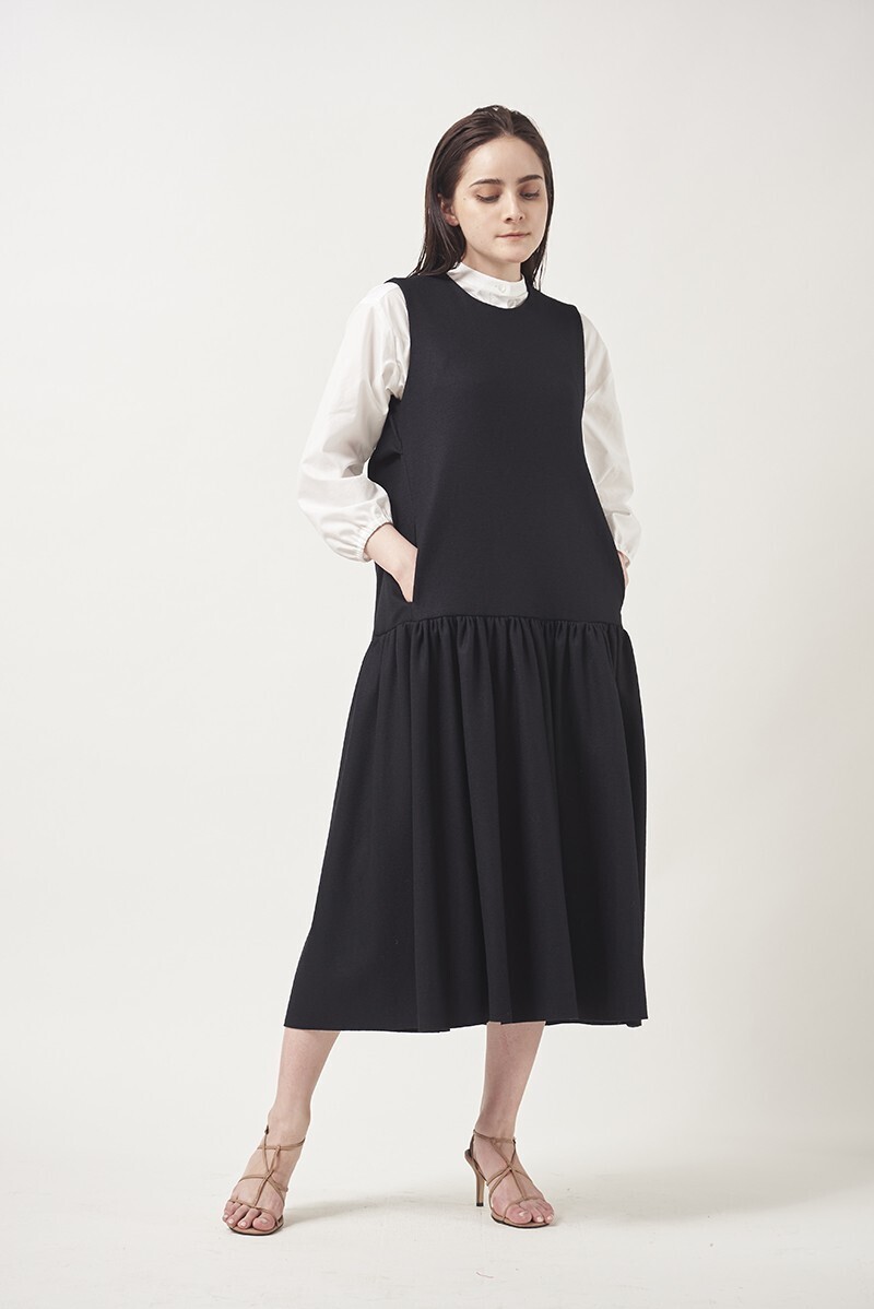 yori バックコクーンワンピース