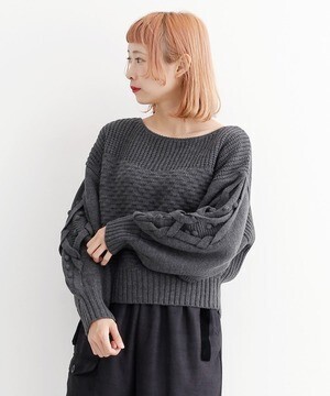 merlot 模様編みパフスリーブニット