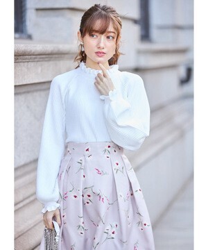 tocco 袖口パール付きフリルリブニットプルオーバー