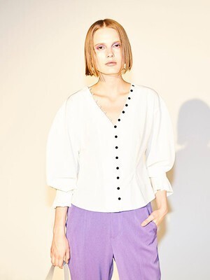 LADYMADE ボリュームタックカフスブラウス