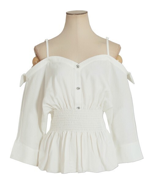 Julia Boutique ビジューボタン付きオフショルダーペプラムブラウス・シャツ