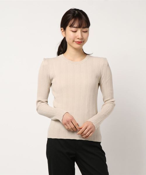 LANVIN en Bleu タックショルダーリブニット