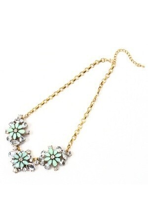 B.C STOCK BIGフラワービジューネックレス