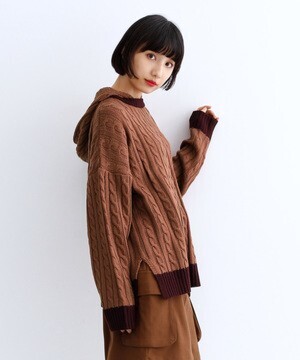 merlot 配色リブフードケーブルニットプルオーバー