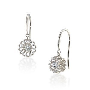 STAR JEWELRY Pt950 ピアス QUEEN OF THE NIGHT