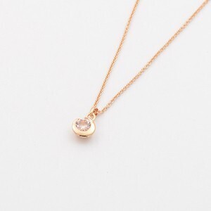 LEMONTREE ピンクゴールドコーティング 月留めプリンセスストーンネックレス