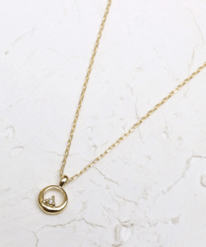 Marea rich K10YG　ダイヤモチーフネックレス-Circle