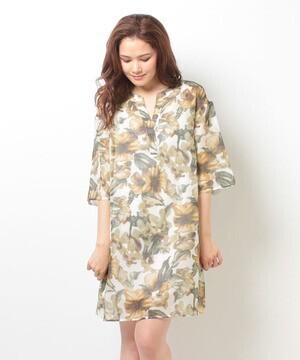 BODY DRESSING ぼかしフラワープリントワンピース