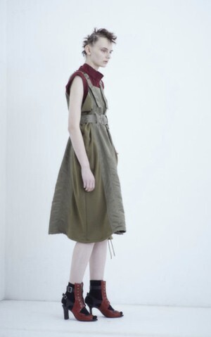 SHIROMA 18-19A/W CHURCH high‐necked square top