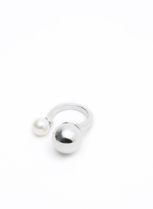 ROOM twins pearl ring