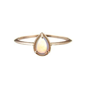 Enasoluna Fancy drop ring “Opal”