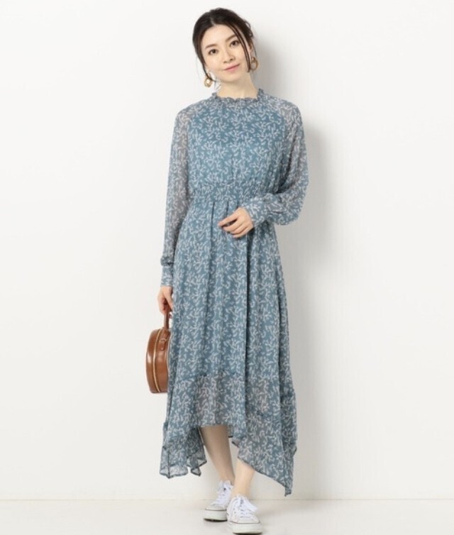 archives 小花柄シャーリングイレヘムワンピース