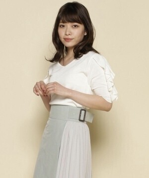 And Couture 袖フリル7分袖プルオーバー