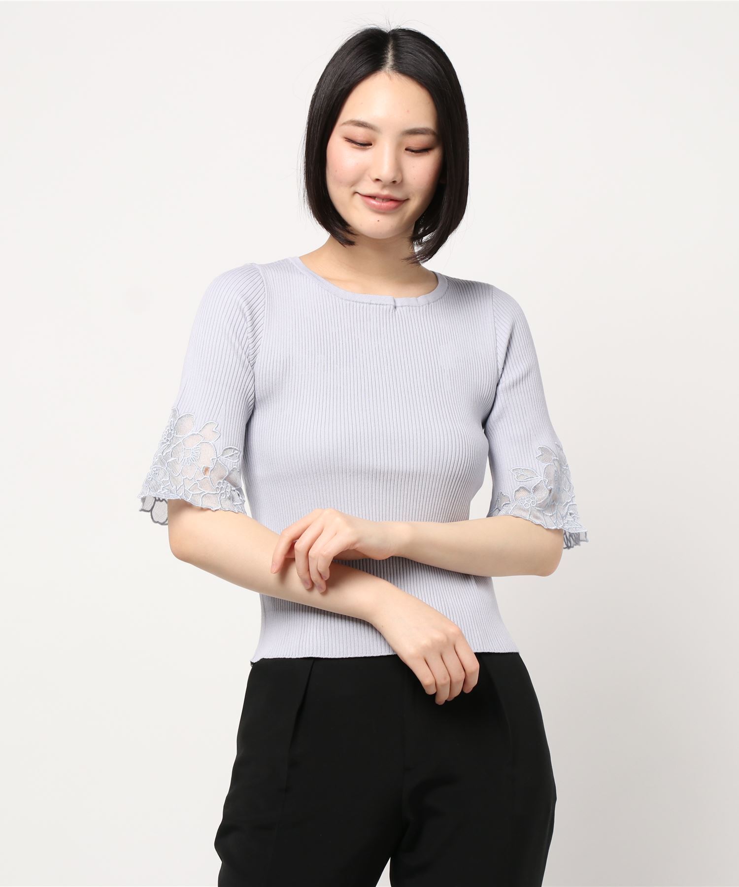 LAISSE PASSE シアースリーブニット