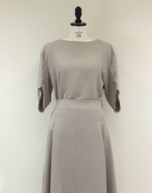 LAPINE BLEUE バックサテンブラウス