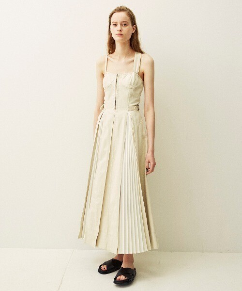 CASA FLINE フロントホックプリーツワンピース