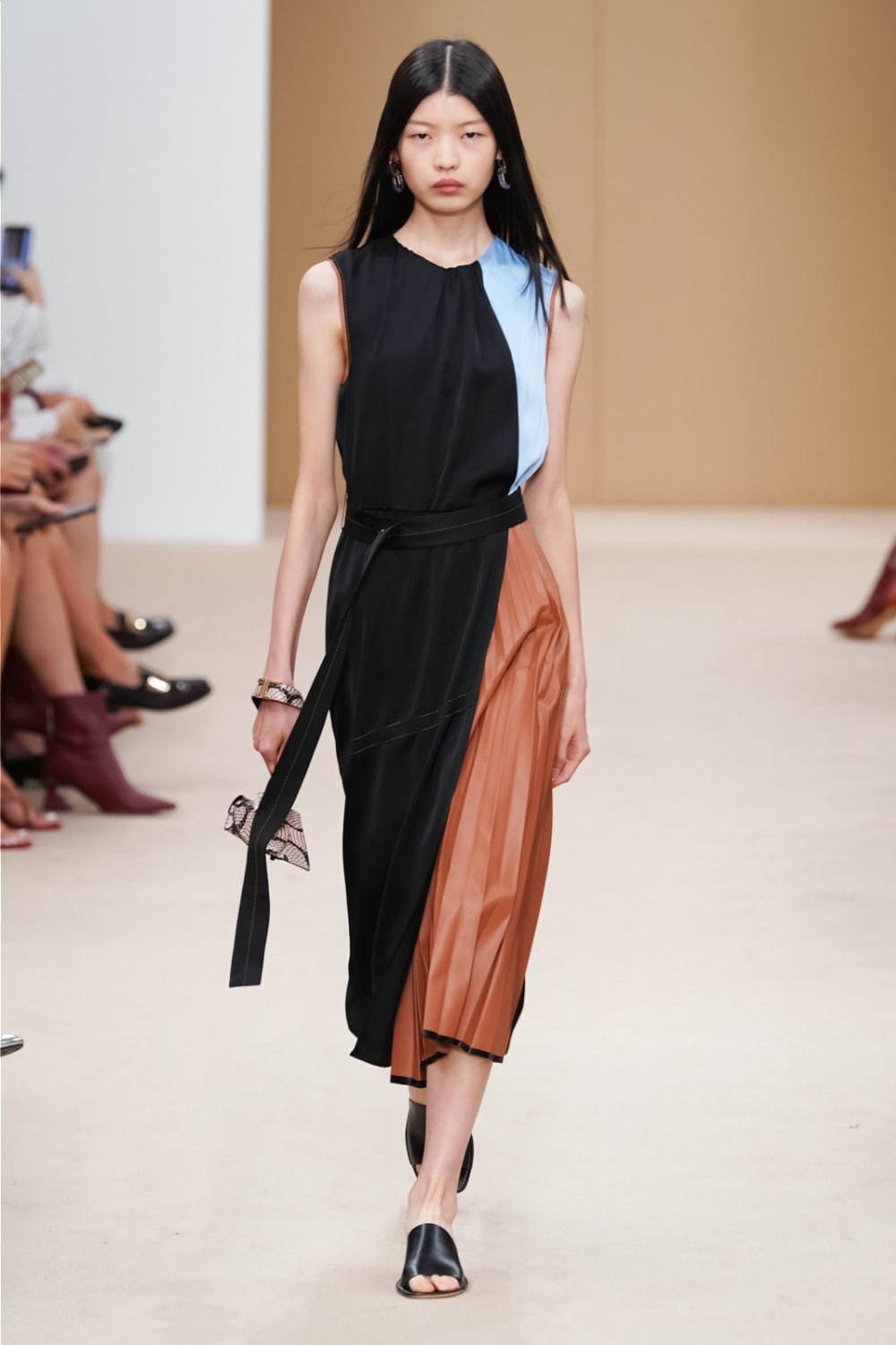 TOD’S 2020SS