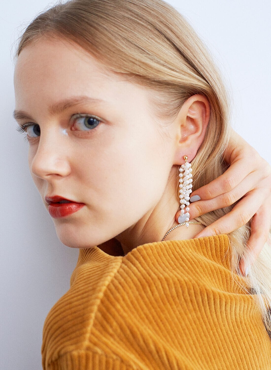 ROOM pearl shower earring