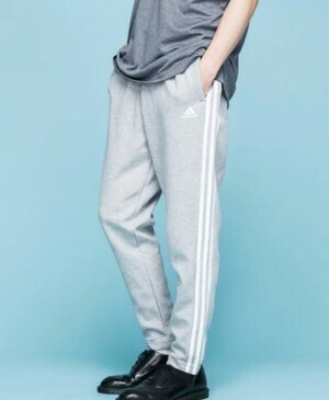 adidas Must Haves 3-Stripes Tapered Pants