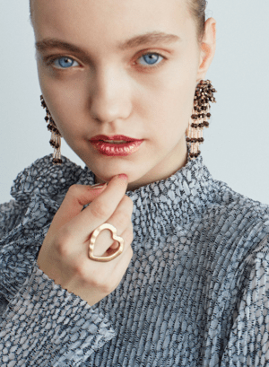 ROOM heart hollow ring
