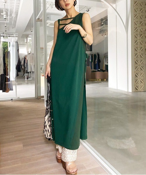 AMERI MEDI COMPLEXLY RELAX DRESS
