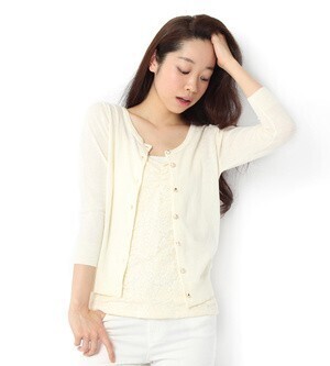 mysty woman ビジュー&パールボタン7分袖カーディガン