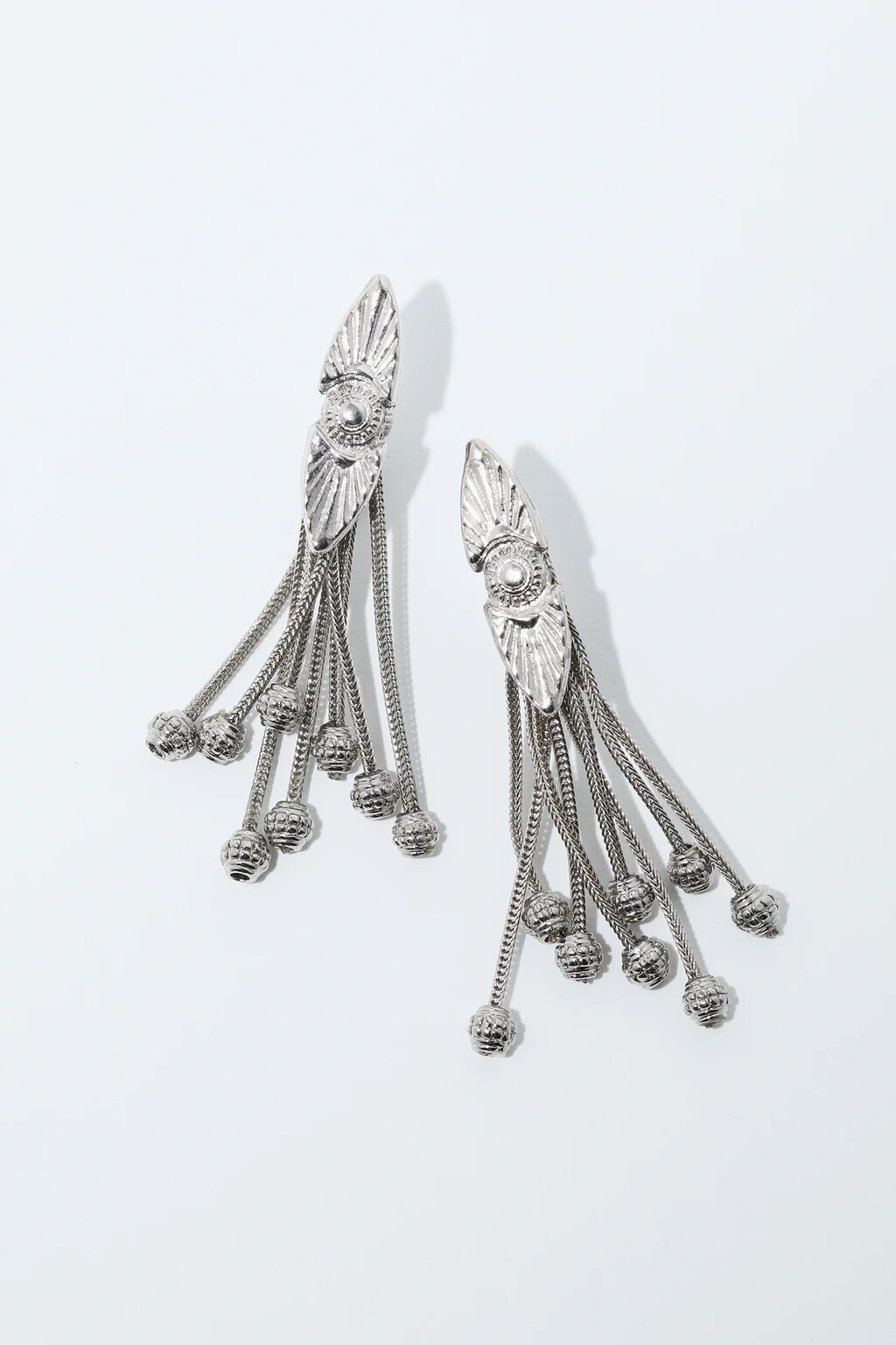 TOGA PULLA METAL MOTIF EARRINGS
