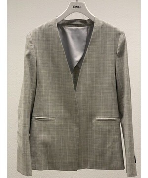TONAL ウォッシャブルウールノーカラージャケット