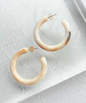 mia trim 【m-195P WH】アクリルビッグフープピアス